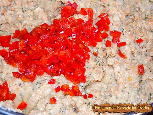 Pulpe de pui grijite la cuptor. Servite cu piure de linte roșie - www.papamond.ro  (10)