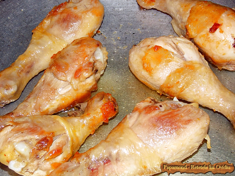 pulpe de pui cu sos de rosii si cu cartofi pufosi - Papamond (2)