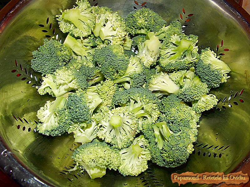 Salata de Broccoli si Cartofi cu Masline Picante (5)