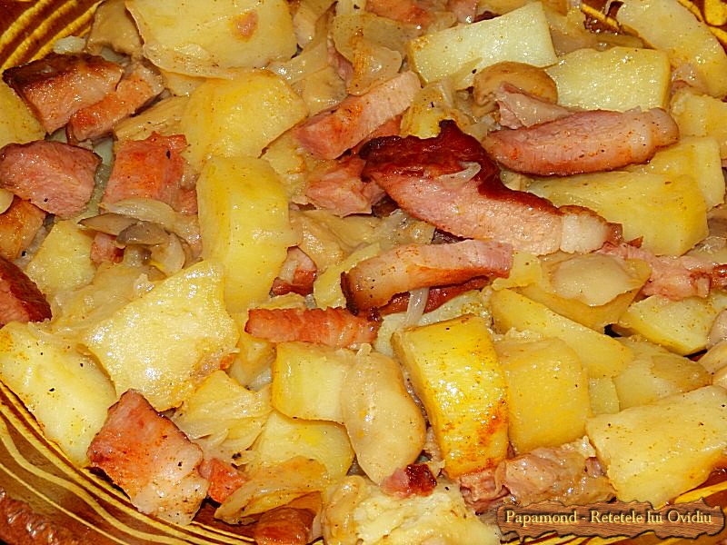 Cartofi cu Bacon si Ciuperci la Cuptor (7)