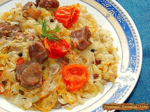 Articole culinare : Pastrama de Oaie cu Varza